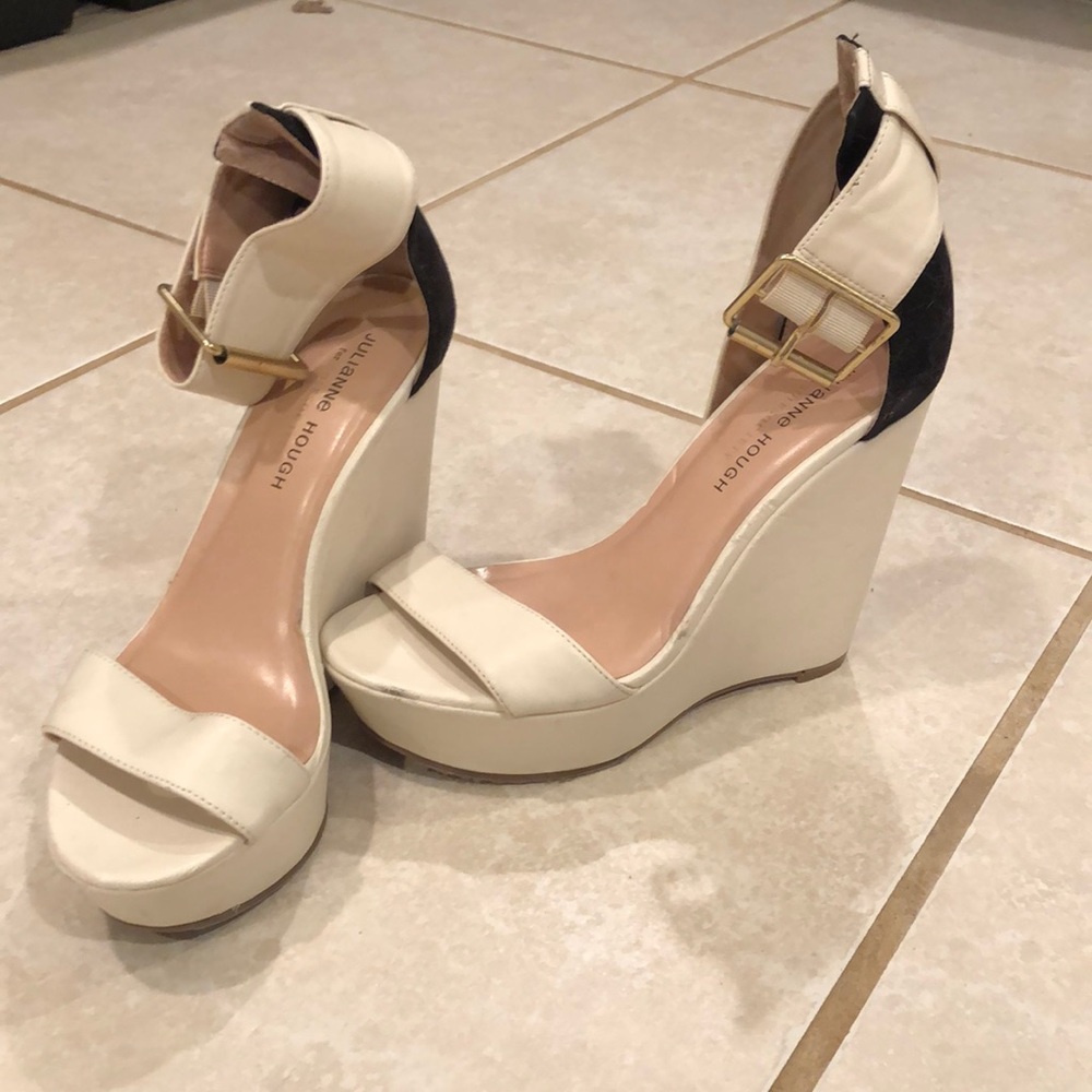 Julianne Hough for Sole Society